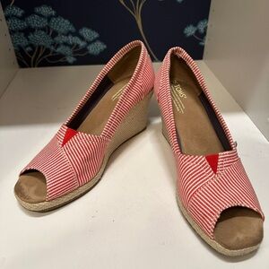 TOMS Red Striped Wedge Shoes 8.5